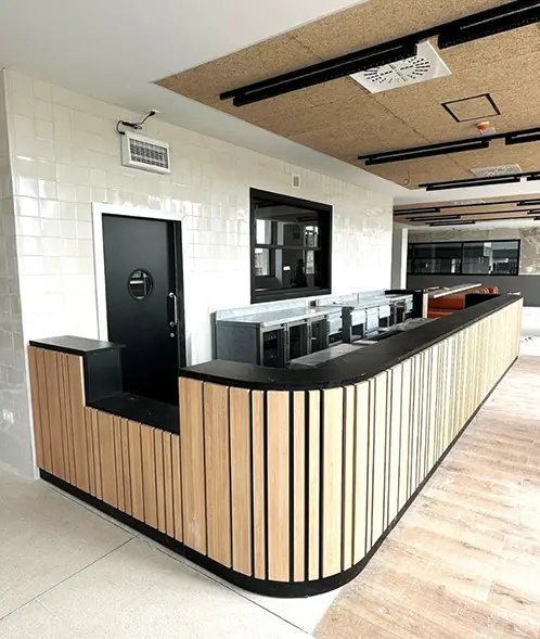 Cafetería y zona de descanso de NOVA FP23